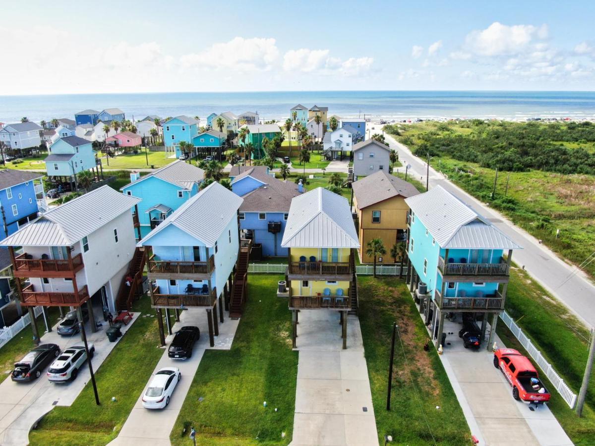 Yellow Beach Haven, Decks, Views, Mere Steps To Sand Galveston Exteriér fotografie